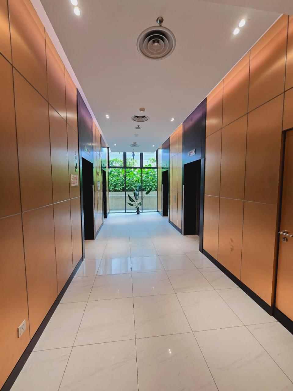 The Luxe Colony Klcc Apartment Kuala Lumpur Exterior photo