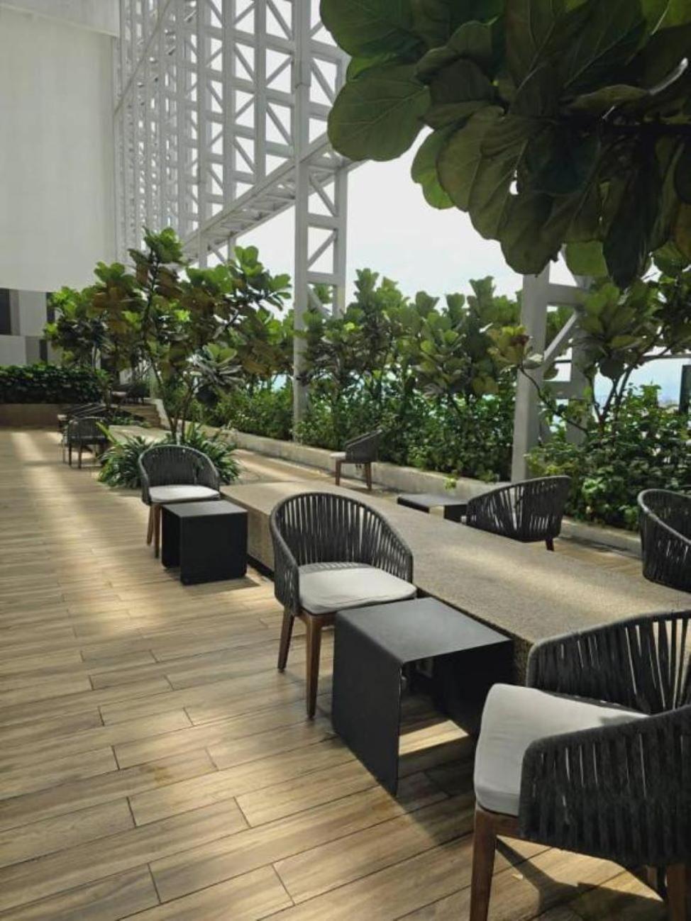The Luxe Colony Klcc Apartment Kuala Lumpur Exterior photo